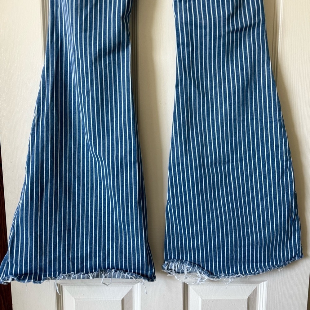 Judy Blue Flare Leg High Waist Jeans Women Size 27 Bell Bottom Western Festival - Picture 8 of 16